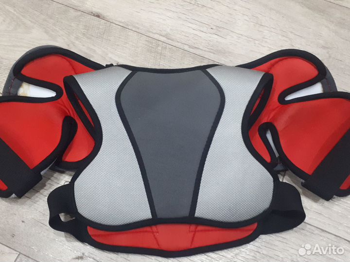 Нагрудник хоккейный efsi