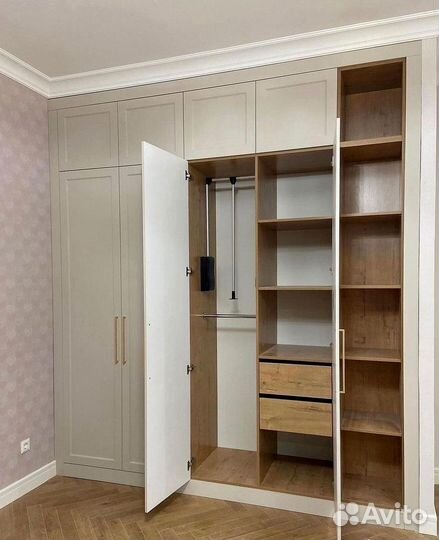 L6X3R8 Шкаф распашной