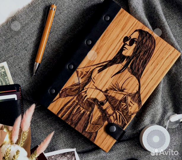 Ежедневник из дерева / блокнот с гравировкой