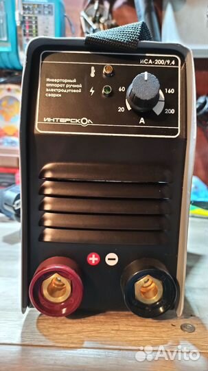 Инвертор сварочный Интерскол иса-200/9.4