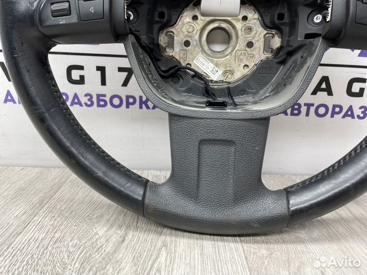 Рулевое колесо Skoda Superb cdva 3.6 FSI 2009