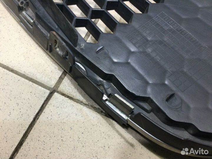 Решетка радиатора Chevrolet Cruze седан 1 2012