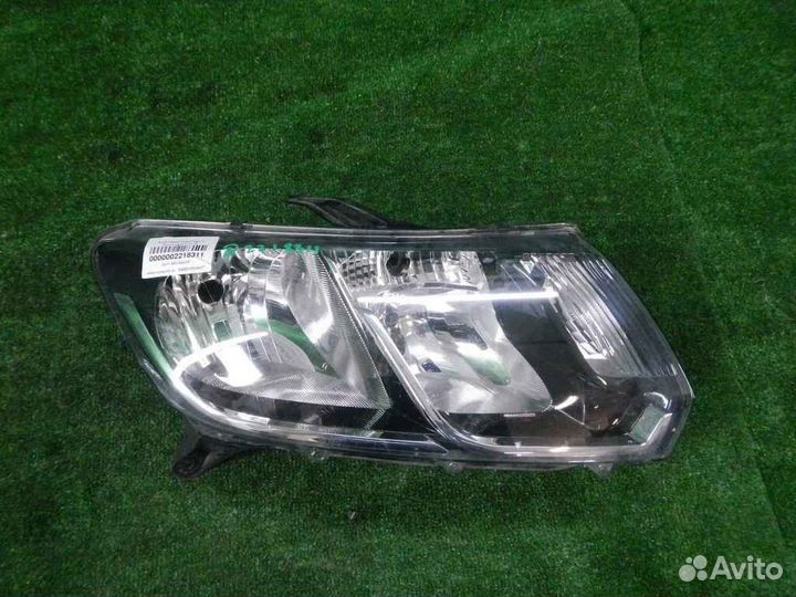 Фара передняя правая Рено Логан 2 с 2018 новая