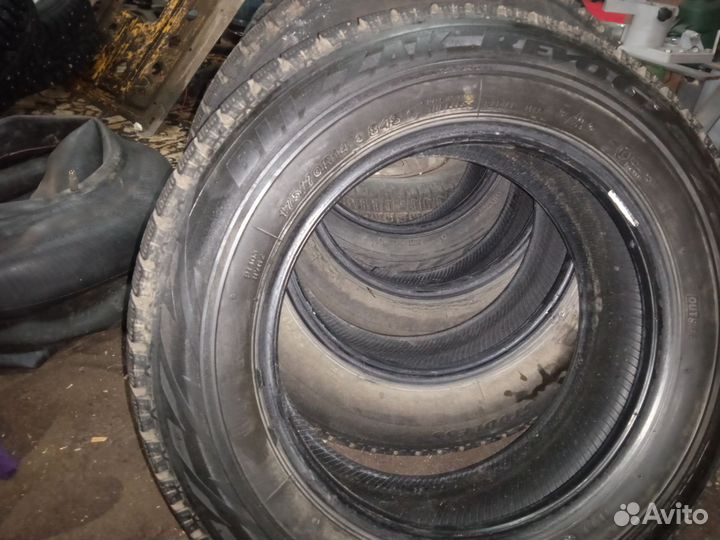 Bridgestone Blizzak Revo GZ 175/70 R14