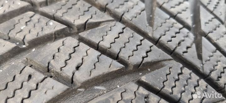 Bridgestone Blizzak LM-001 185/60 R15 84T
