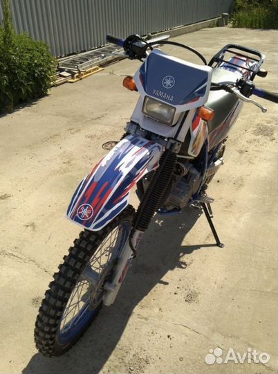 Наклейки Yamaha ttr250