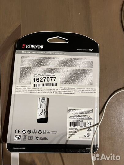 Жесткий диск ssd SATA kingstone 256gb