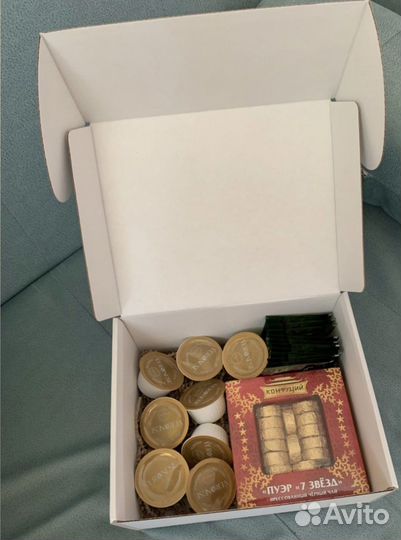 Коробка крафт подарочная белая