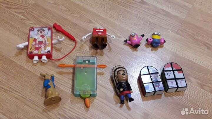 Игрушки из макдональдса пакетом