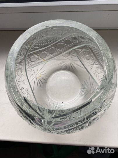 Хрустальная ваза