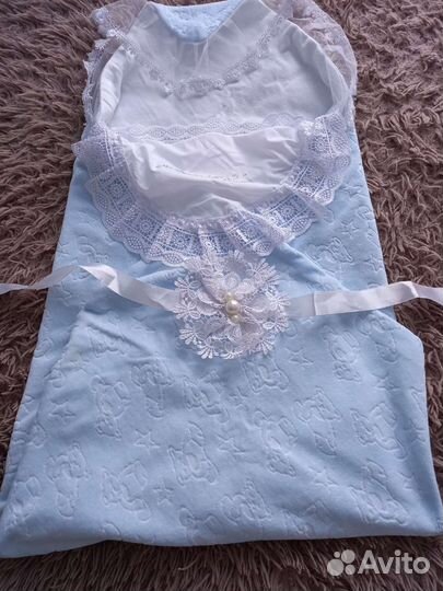 Уголок и бант на выписку