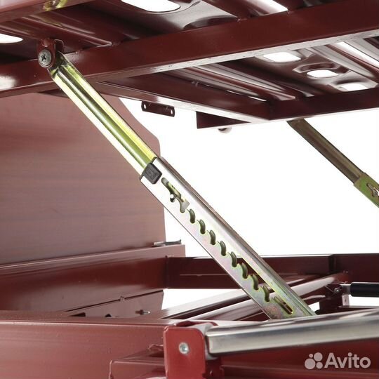 Медицинская кровать для ухода за больными