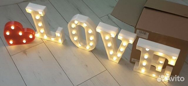 Светящиеся буквы