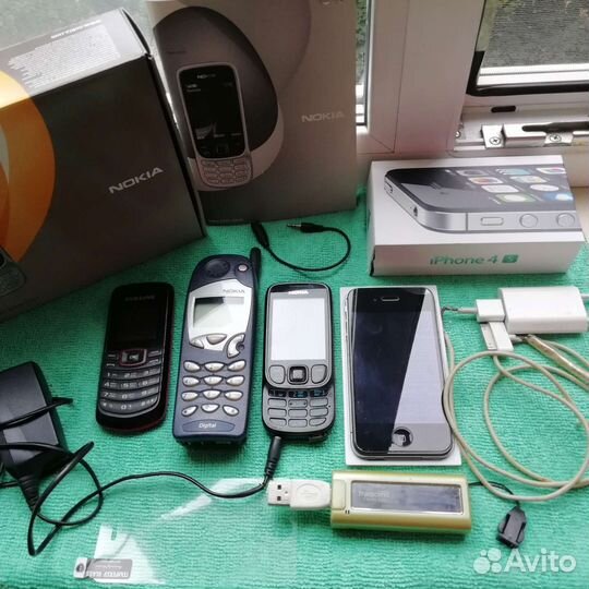 Телефоны,iPhone 4s