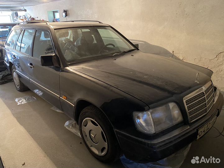 Разбираем Mercedes w124