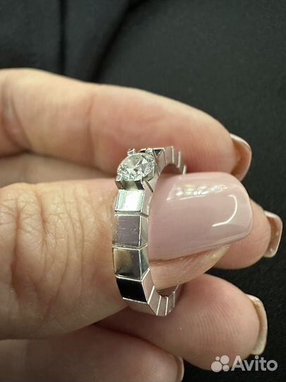 Кольцо с бриллиантом Cartier