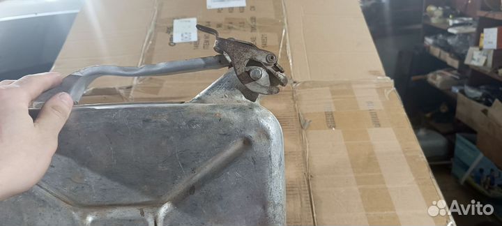 Канистра 10 литров для бензина алюминиевая