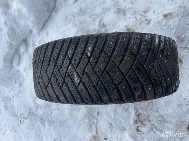 Goodyear Ultragrip Ice Arctic 225/45 R17