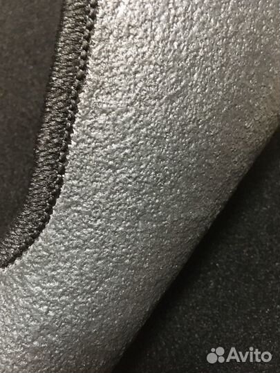 Автоковрики велюровые для Сузуки Витара. черные