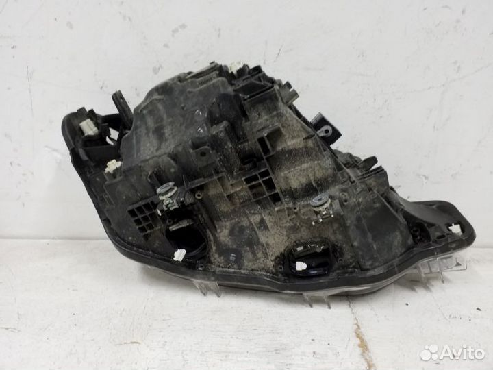 Фара левая BMW 3er F30 Restail LED