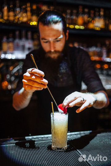 Бармен в ресторан IL Патио