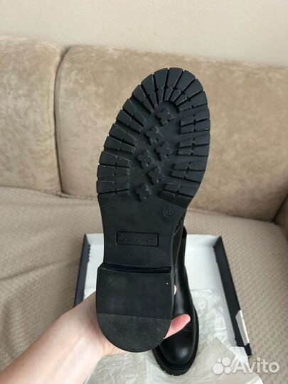 Кожаные челси 37р