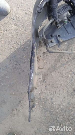 Передний бампер Хонда Аккорд 7