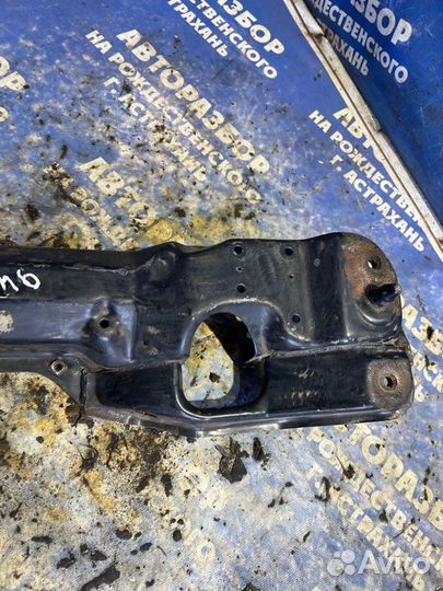 Балка подмоторная Volvo 940 седан B230 1996