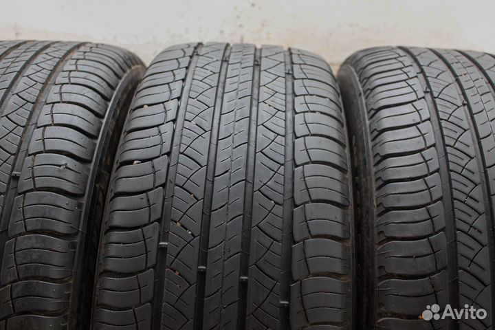 Michelin Latitude Tour HP 215/60 R16 95H