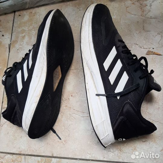 Adidas мужские кроссовки, размер 43