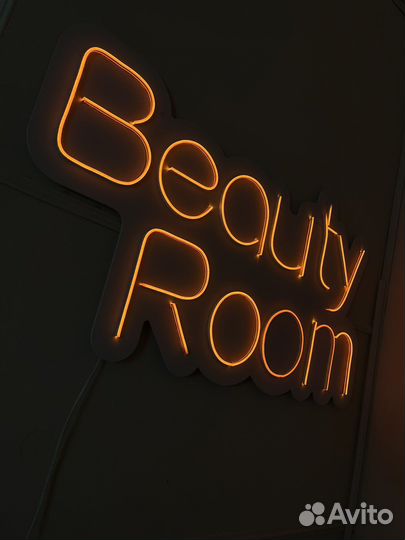 Аренда рабочего места визажиста/бровиста