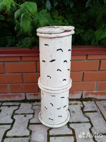 Старинная деревянная маслобойка