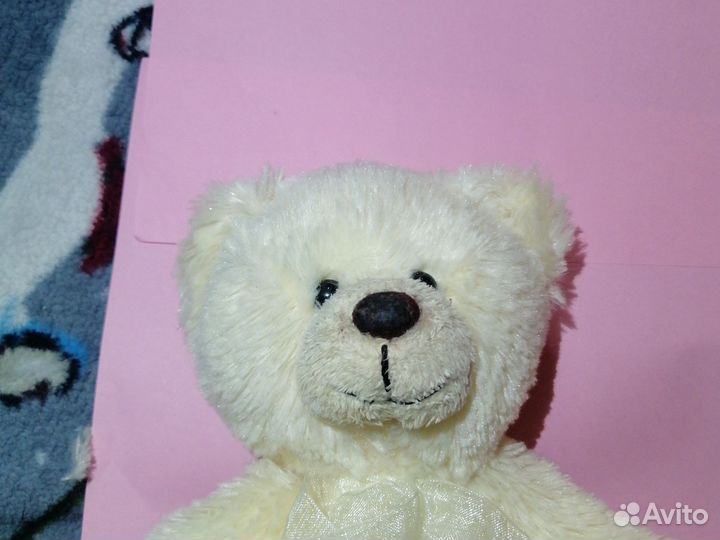Плюшевый медведь