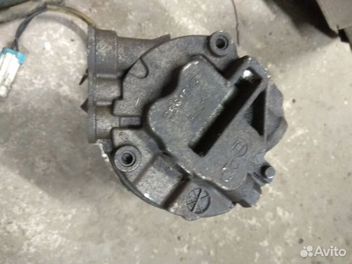 Компрессор кондиционера Opel Astra G