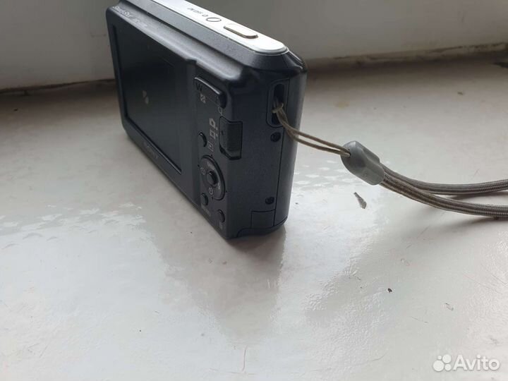 Компактный фотоаппарат sony cyber shot