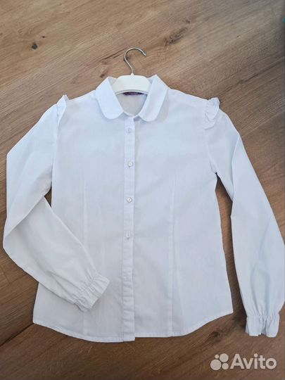 Школьная белая блузка 140