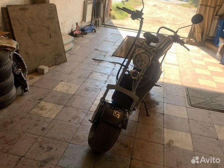 Элктро скутор gt m2