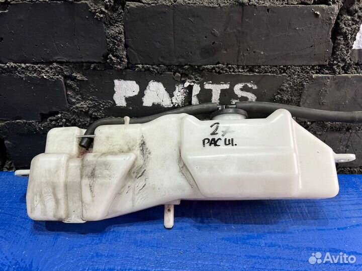 Бачок расширительный Toyota Camry AVV50-1002911