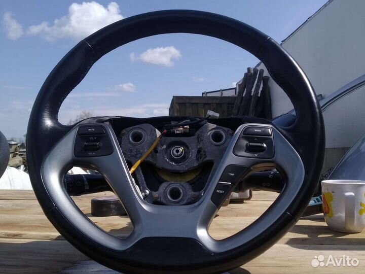 Рулевое колесо Кия Рио 3