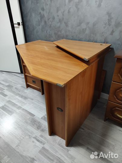 Компьютерный стол бу