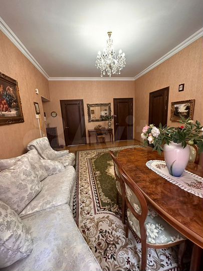 3-к. квартира, 75 м², 2/4 эт.