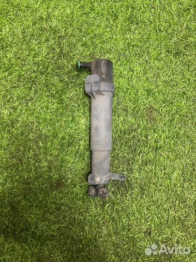 Форсунка омывателя фар левая Mercedes E W211 3.5