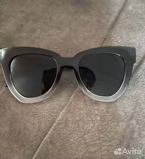 Солнцезащитные очки женские