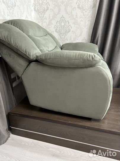 Кресло реклайнер электрическое