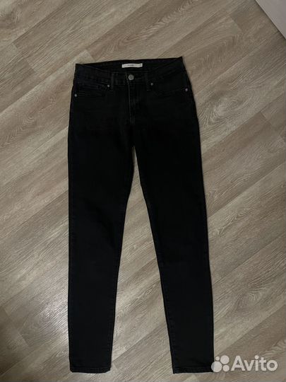 Джинсы женские levis