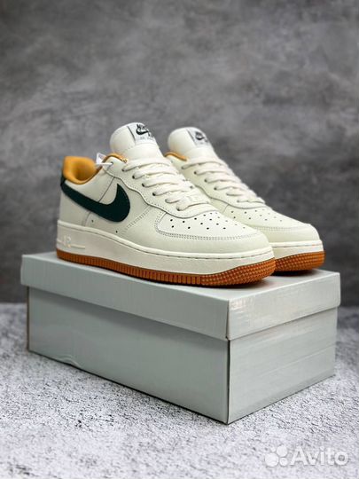 Кроссовки женские nike AIR force