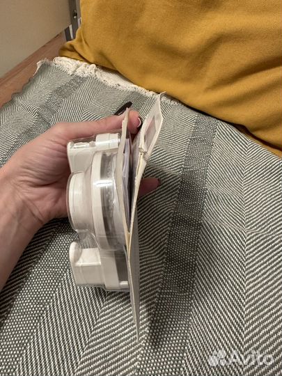 Крючки IKEA тискен на присоске