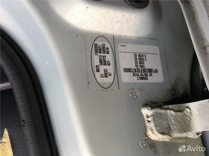 Разбор на запчасти Renault Clio