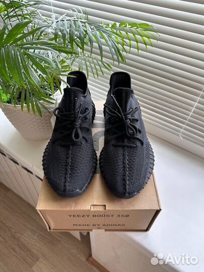 Adidas Yeezy boost 350 v2 onyx