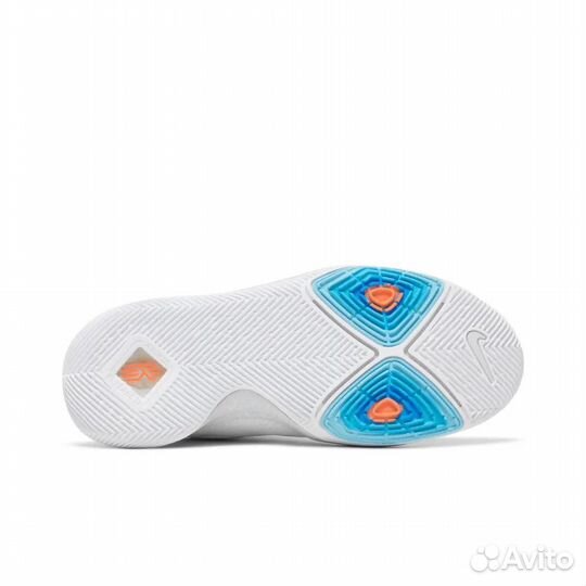 Nike Kyrie 3 'Ivory'